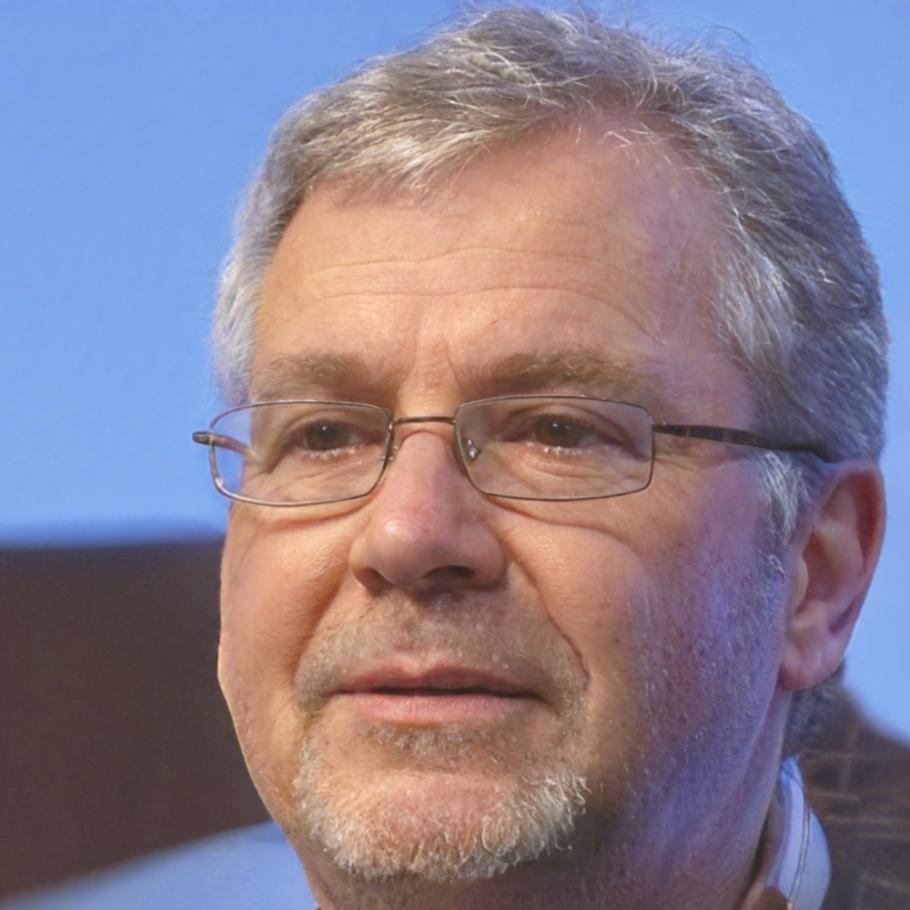 Retrato de Herminio Quiroga, facilitador de gestión del estrés